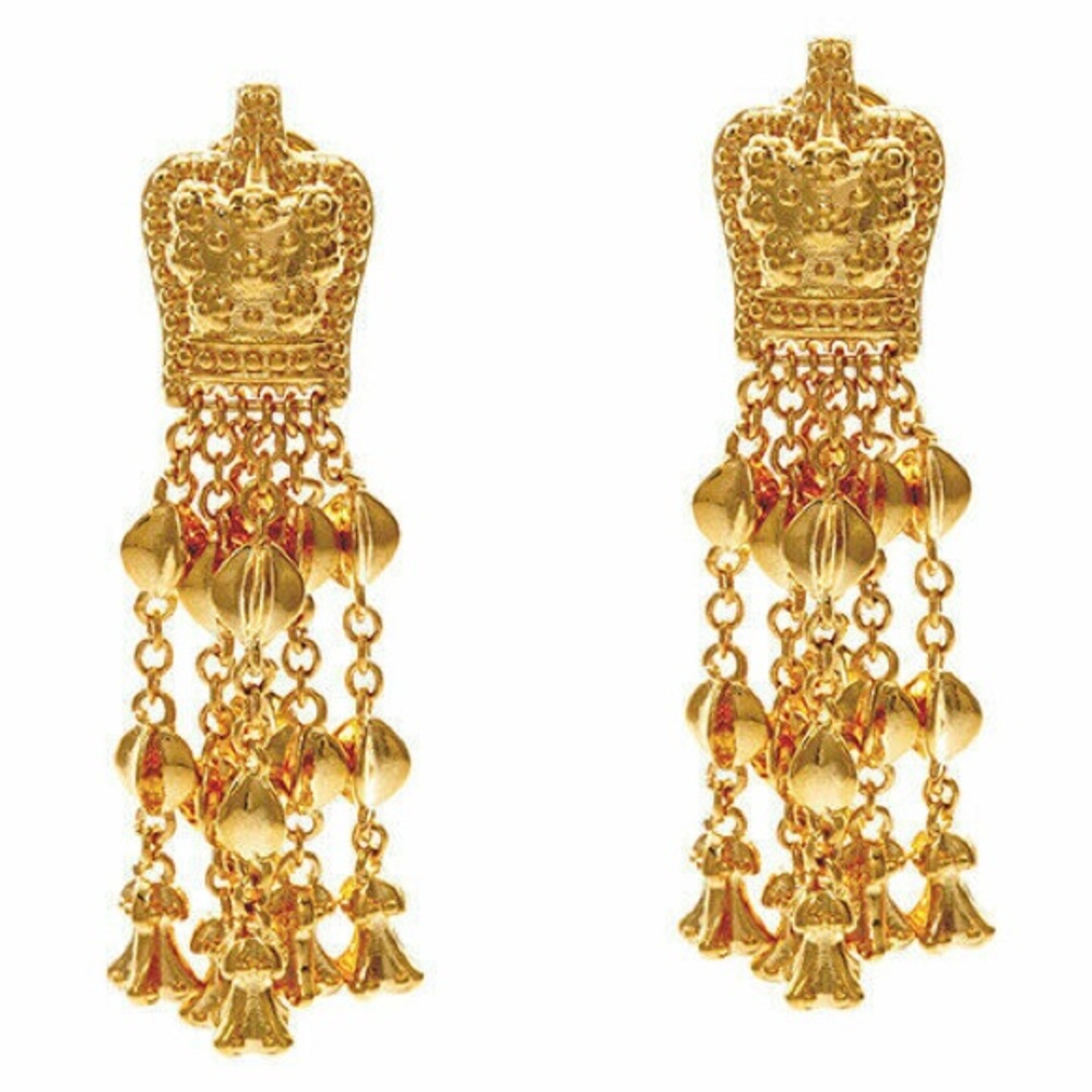 Elizabeth Taylor Gold tone fringe earrings stamped 
Hang 2”
